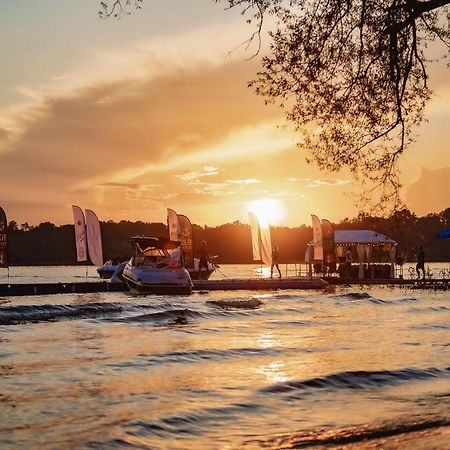 Promenada Zegrze Ξενοδοχείο Białobrzegi Εξωτερικό φωτογραφία